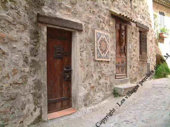 Portes anciennes