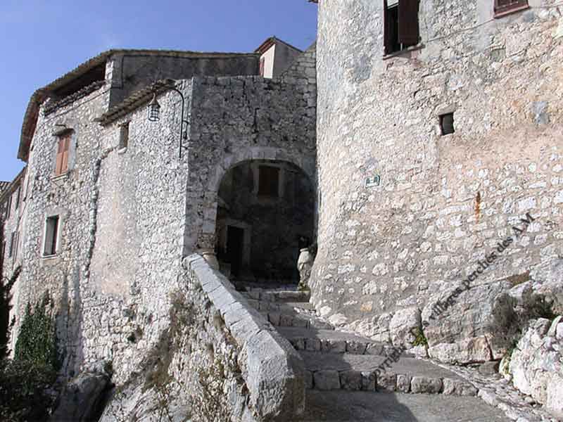 Ancienne porte fortifi�e